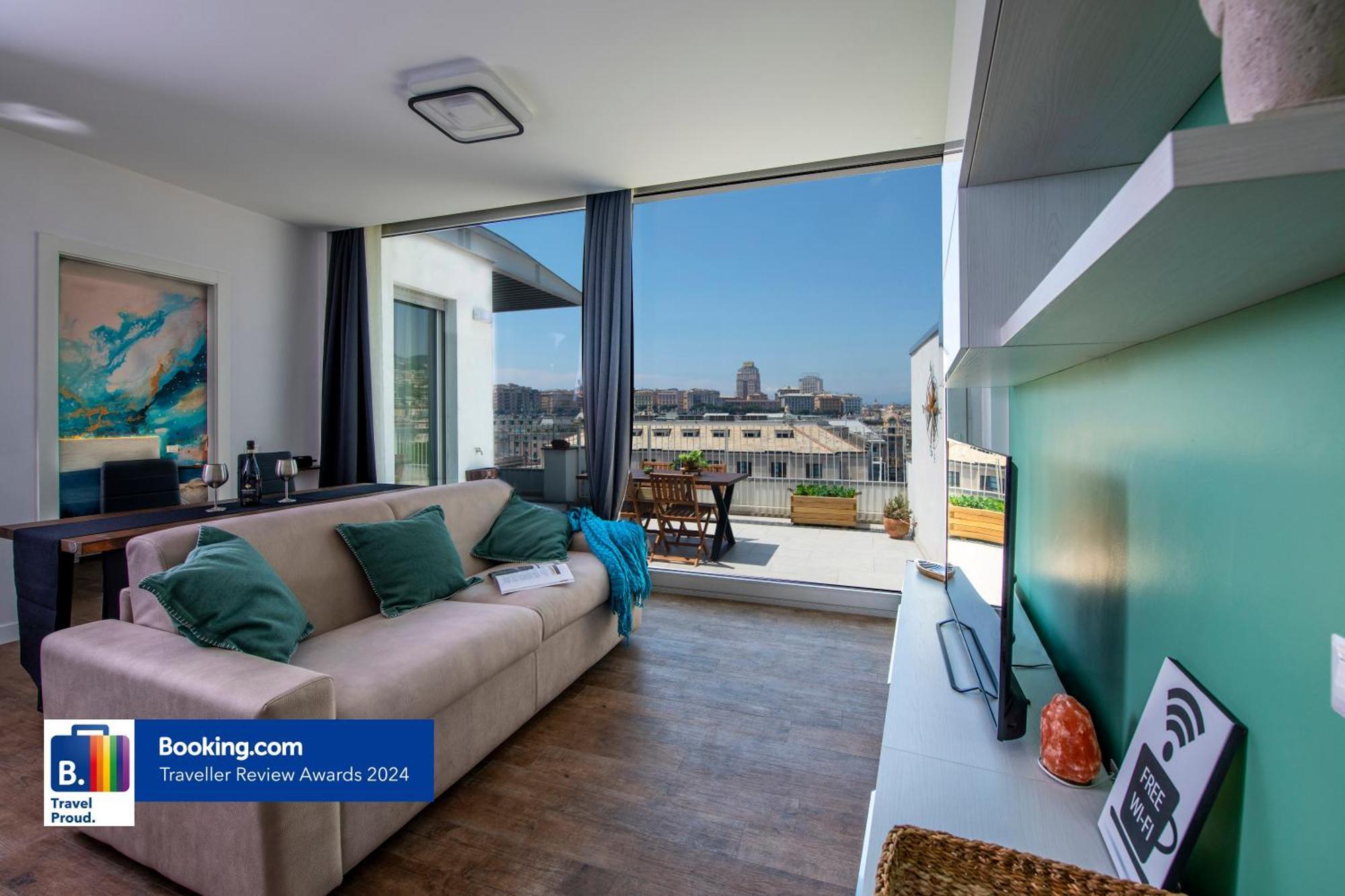 Apartamento Attico Luxury Con Parcheggio E Terrazza Vista Mozzafiato Génova Exterior foto