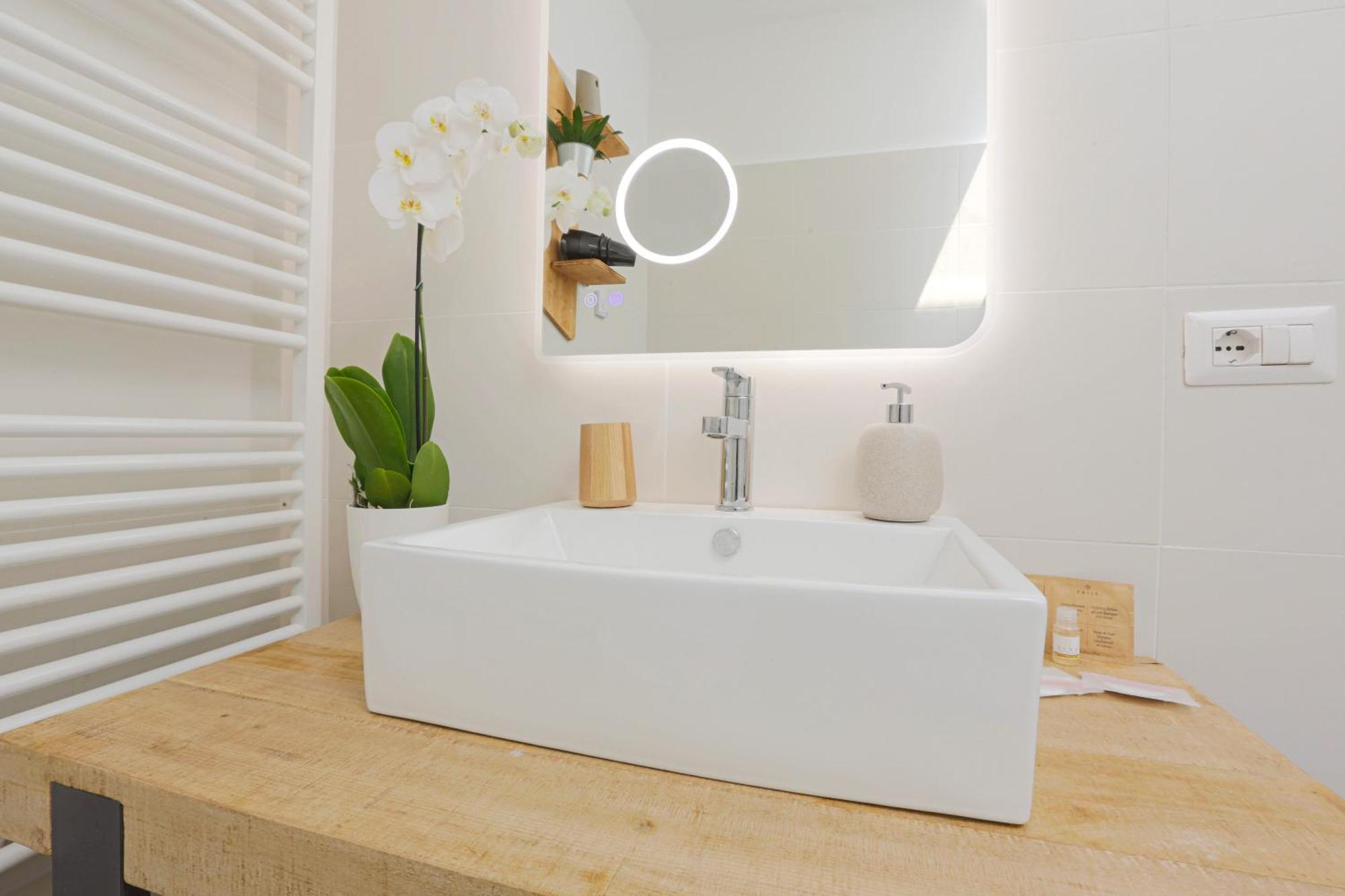 Apartamento Attico Luxury Con Parcheggio E Terrazza Vista Mozzafiato Génova Habitación foto