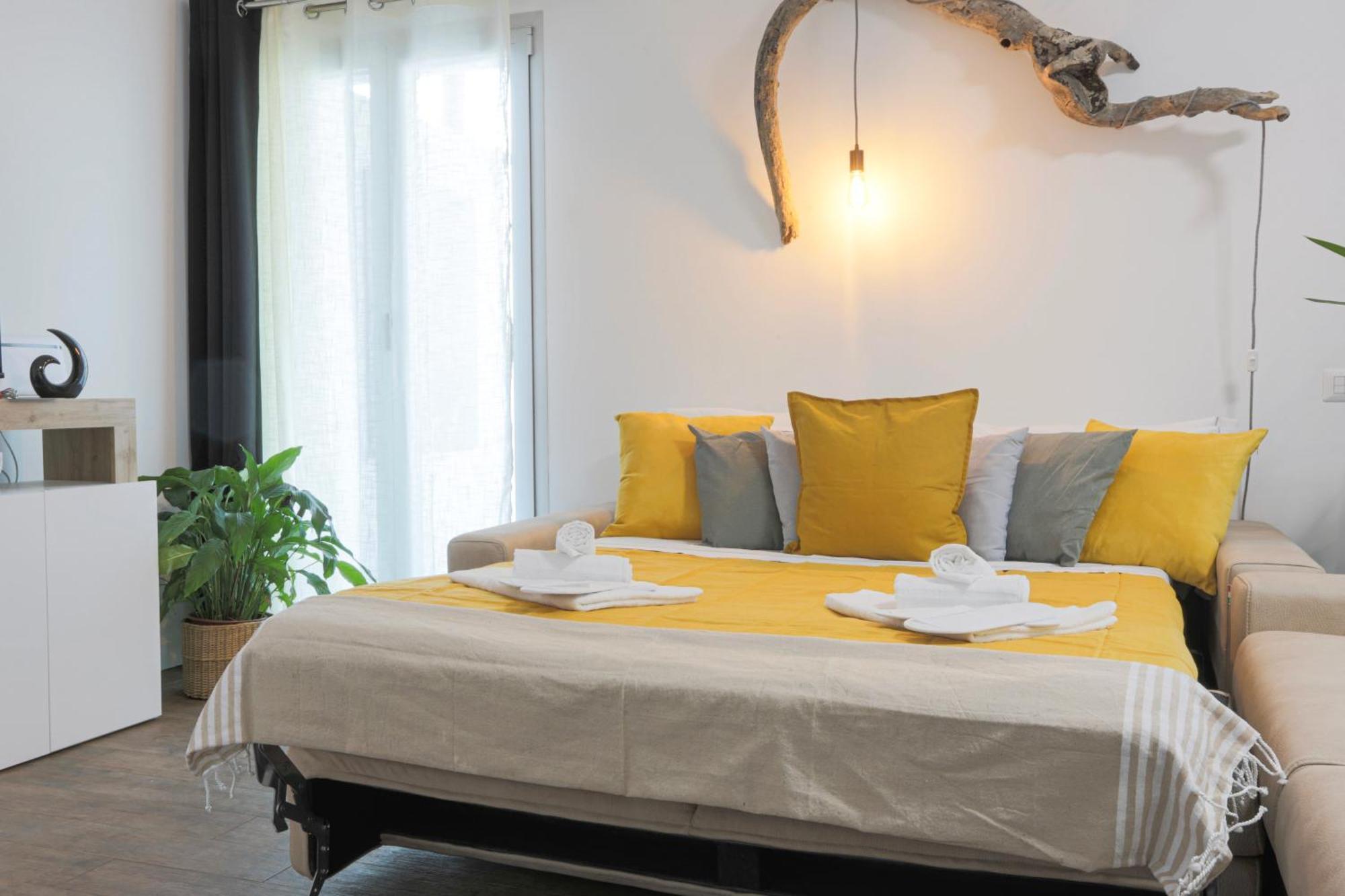 Apartamento Attico Luxury Con Parcheggio E Terrazza Vista Mozzafiato Génova Habitación foto