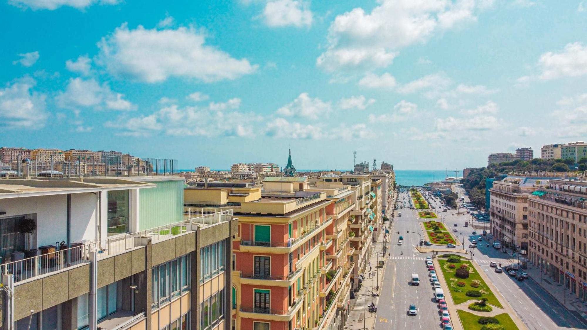 Apartamento Attico Luxury Con Parcheggio E Terrazza Vista Mozzafiato Génova Exterior foto